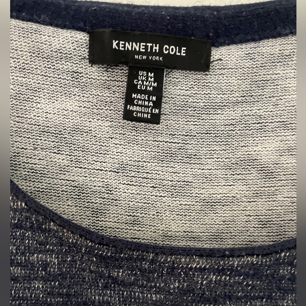Kenneth Cole woman’s blue tank top size medium - Picture 2 of 4